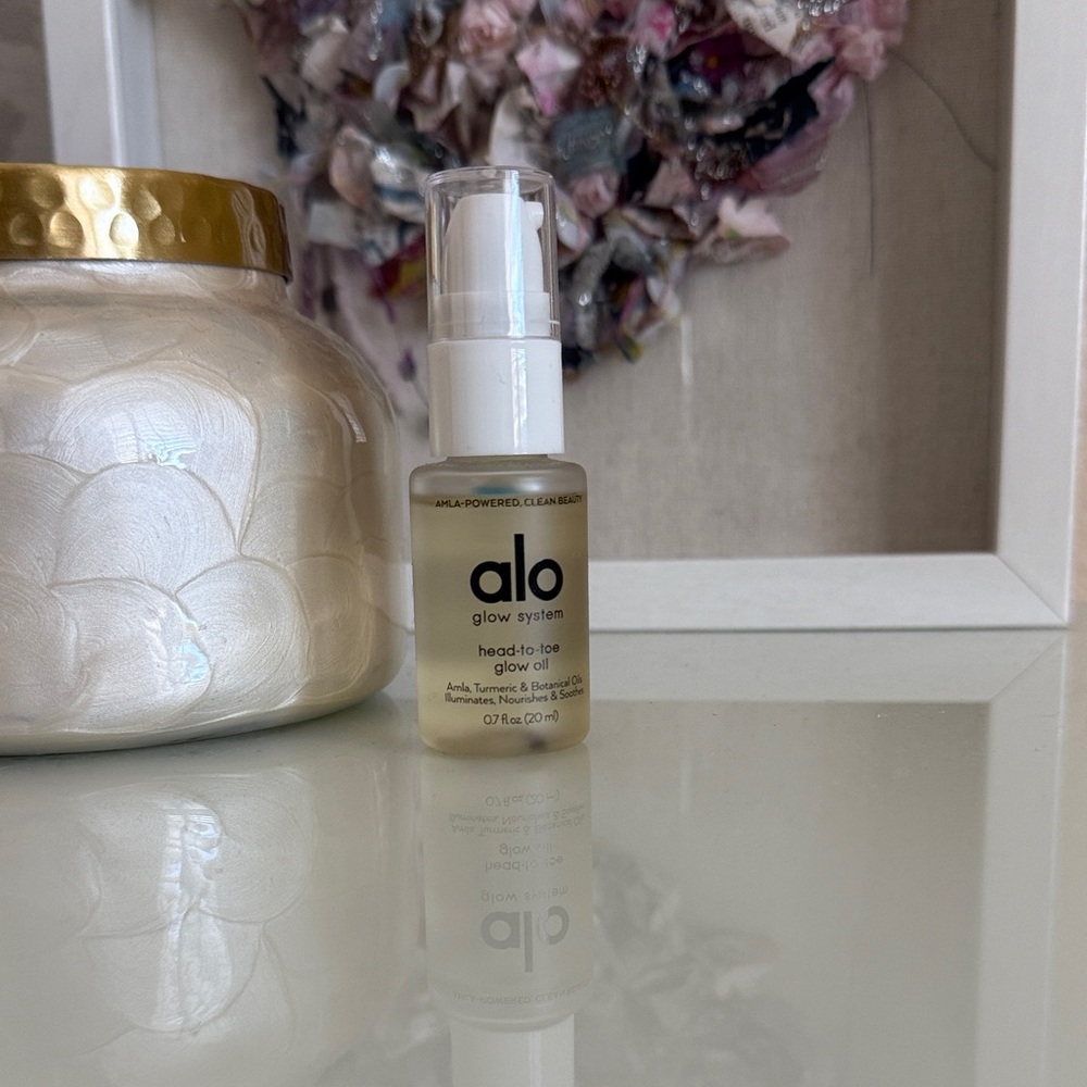 Alo Yoga Head to Toe Glow Oil Travel Size